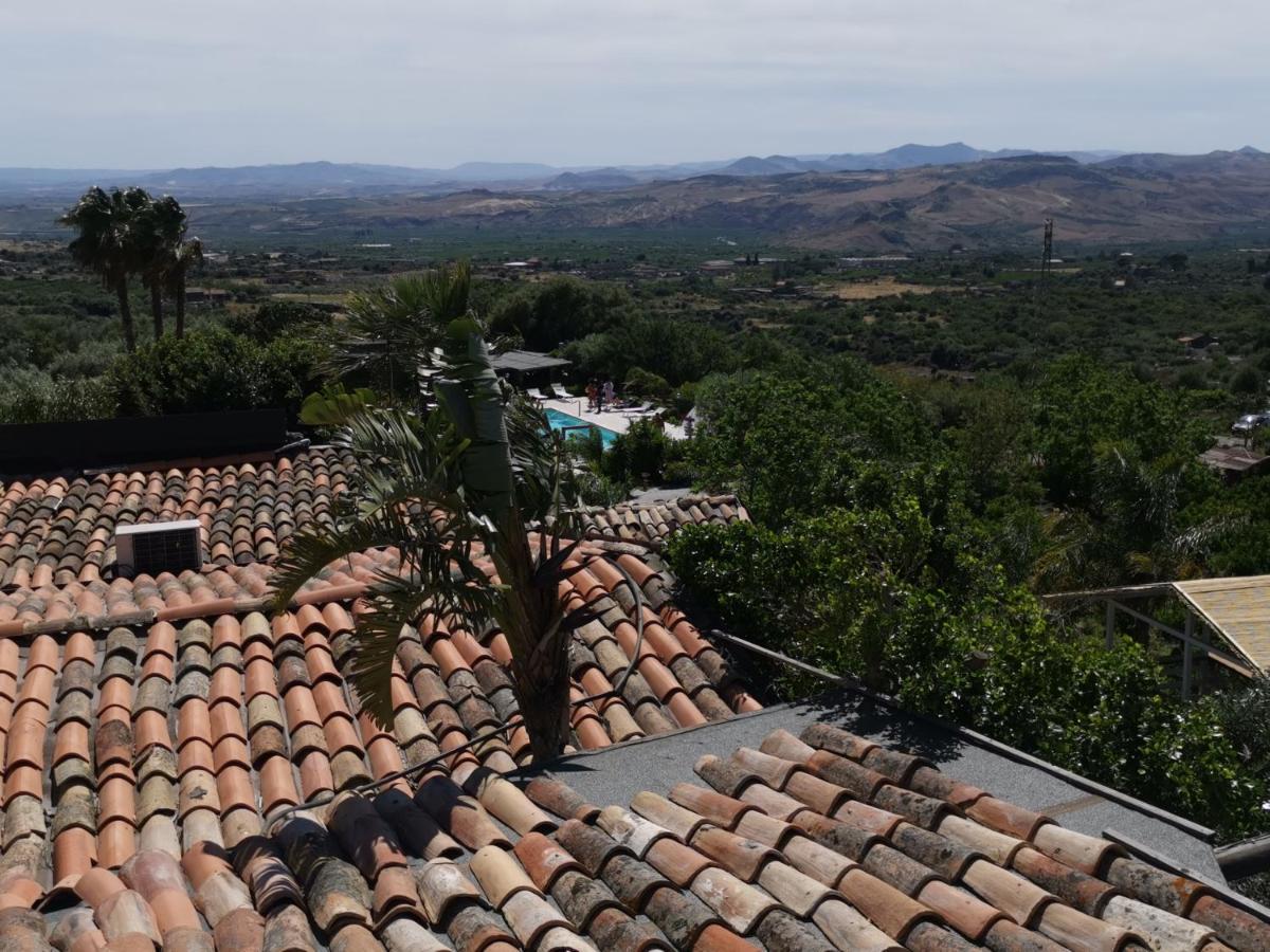 Penzion La Fattoria Dei Nonni Paterno  Exteriér fotografie